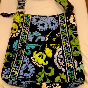 Disney Vera Bradley where’s Mickey crossbody